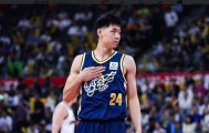 辉达娱乐-男篮锋线告急！崔永熙连2场挂零+曾凡博不稳 郭士强该怎么选人？